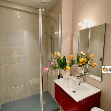 Le Cyrano Apartment *